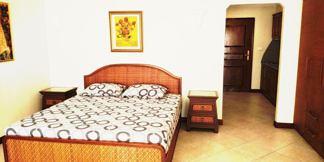 View Talay 6 Wongamat Apartemen *